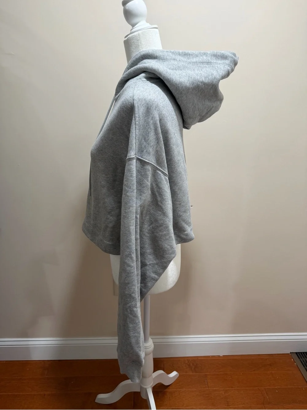 ALO Yoga Gray Long Sleeve Cropped Bae Hoodie Sweatshirt Top Sz. S